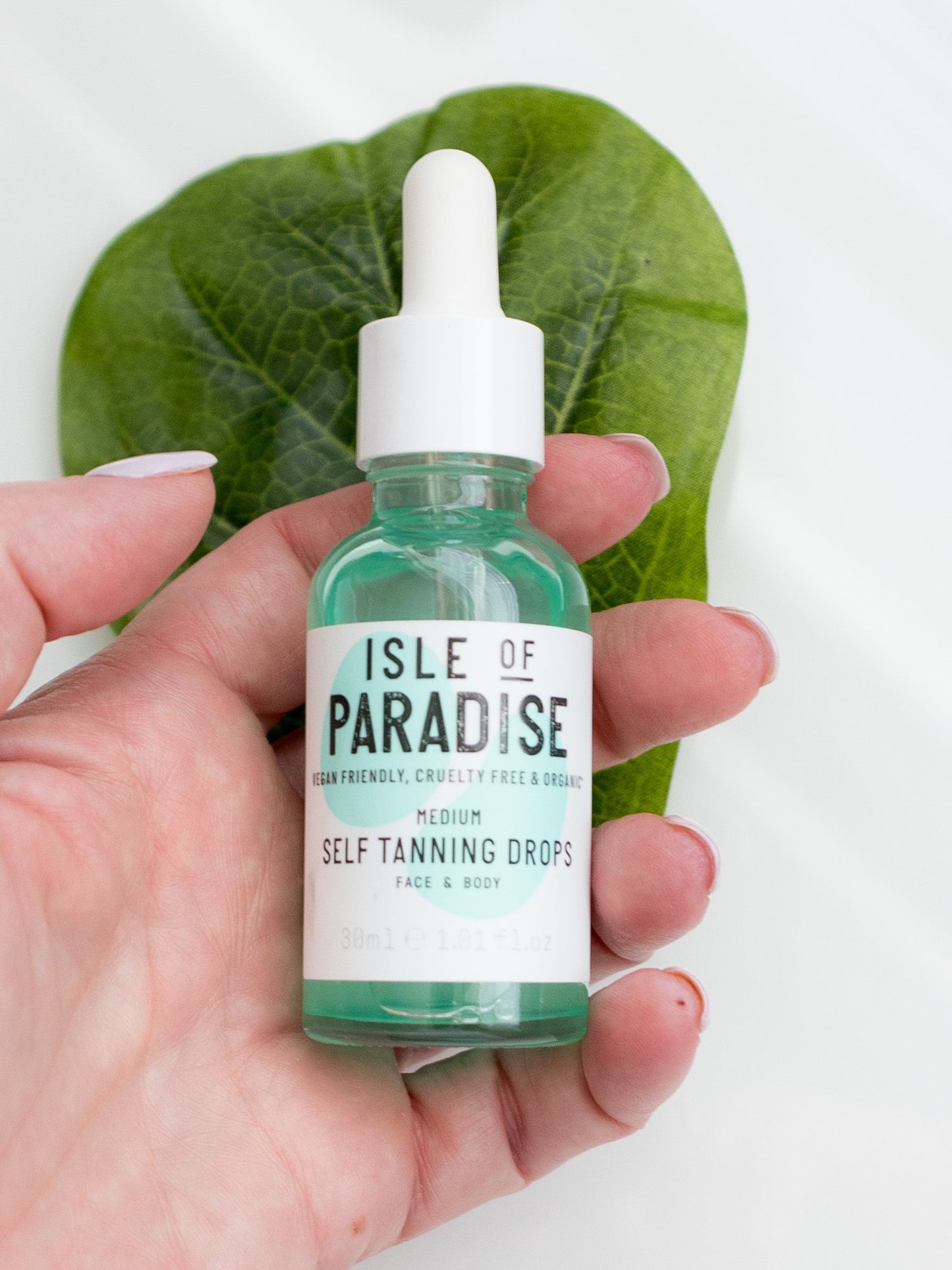 قطرات تسمير ذاتية من Isle of Paradise - Medium، 30 مل
