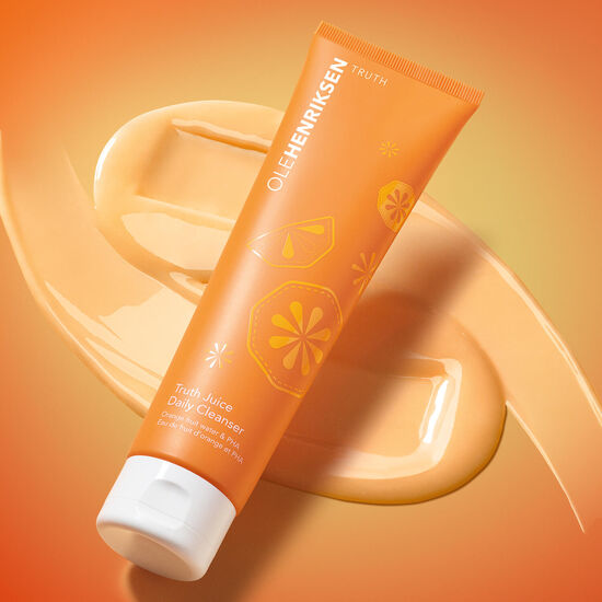 منظف يومي Truth Juice™ من Olehenriksen