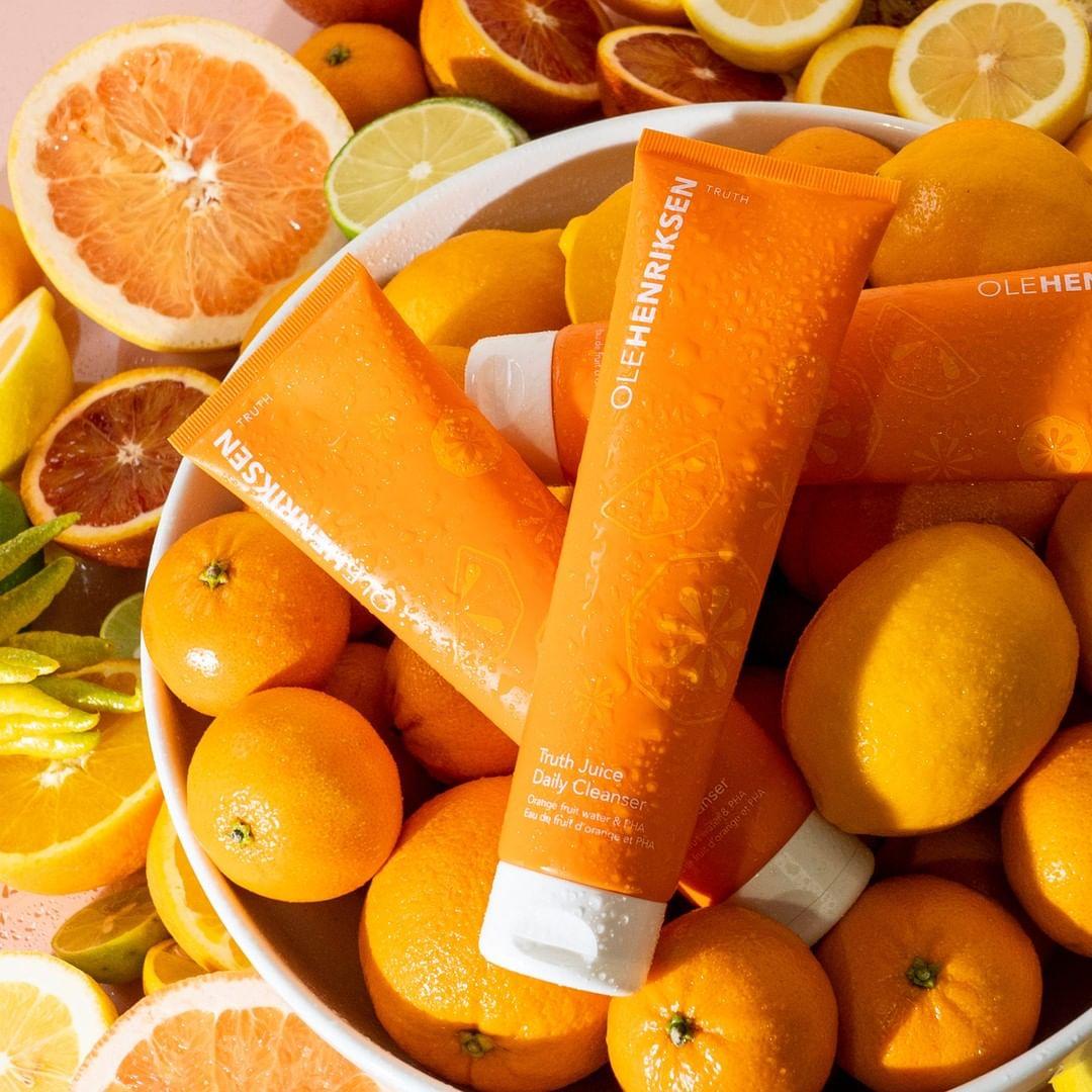 منظف يومي Truth Juice™ من Olehenriksen