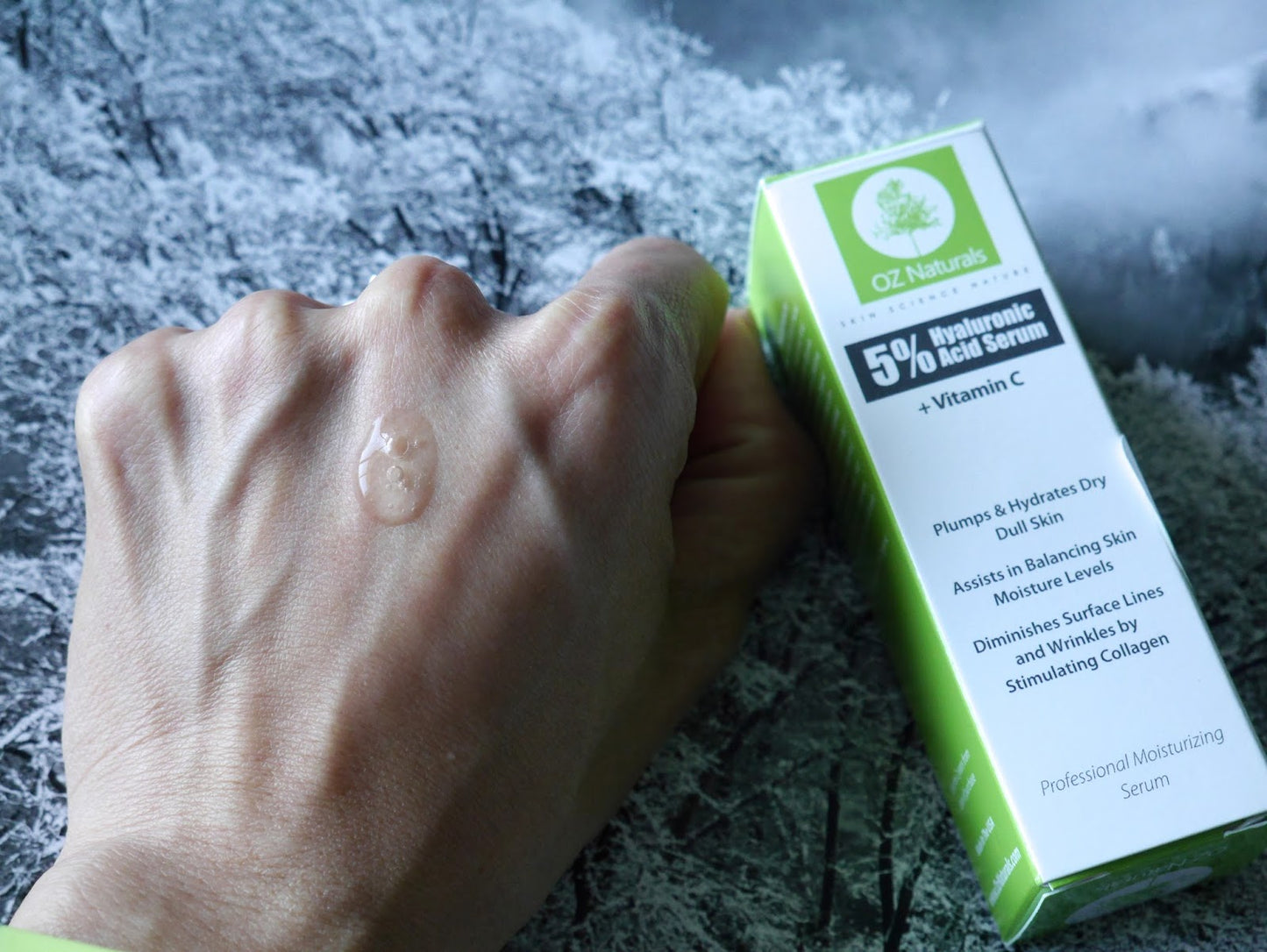 سيروم حمض الهيالورونيك من OZNaturals، 30 مل