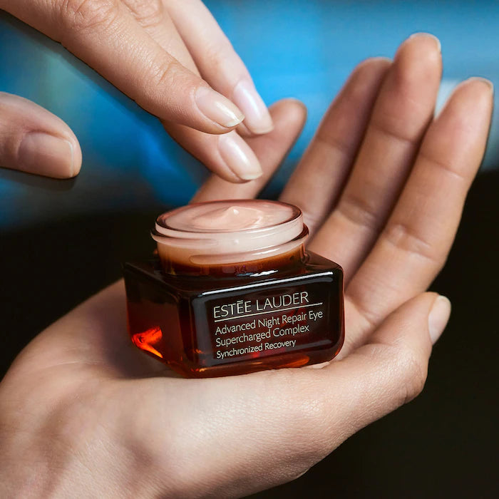 مركب محسن ليلي للعيون من إستي لودر Advanced Night Repair Eye Supercharged Complex، 15 مل