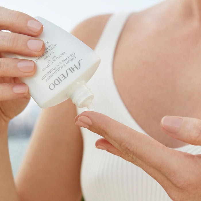 Shiseido Urban Environment Oil-Free UV Protector Broad Spectrum Face Sunscreen SPF 42، 30 مل