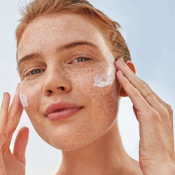 Shiseido Urban Environment Oil-Free UV Protector Broad Spectrum Face Sunscreen SPF 42, 30 ml